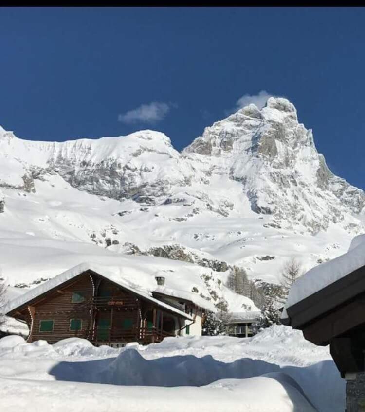 At The Foot Of Cervino Cir 0832 Cin Itoo7071C2K3Fq9Xbg Lägenhet Breuil-Cervinia Exteriör bild